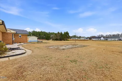 Exterior - 170 Jp Dr, Smithfield, NC 27577 photo 3 of 9