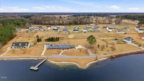 170 Jp Dr, Smithfield, NC 27577