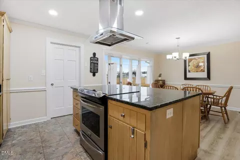 Kitchen - 170 Jp Dr, Smithfield, NC 27577 photo 6 of 8