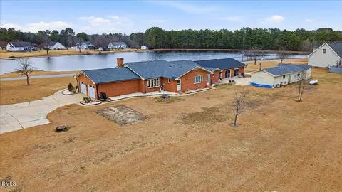View/Area - 170 Jp Dr, Smithfield, NC 27577 photo 9 of 11