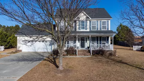 1500 Dunbrook Dr, Winterville, NC 28590