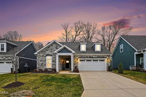 1114 Battery Dr, Mebane, NC 27302