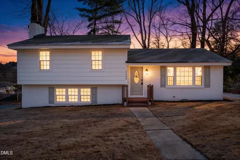 3540 Carolyn Dr, Raleigh, NC 27604