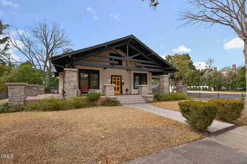 1007 Nash St NW, Wilson, NC 27893
