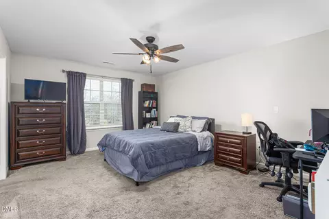 Bedroom - 2346 Campbell Loop, Burlington, NC 27215 photo 1 of 6