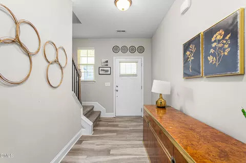 Entry Way - 2346 Campbell Loop, Burlington, NC 27215 photo 2 of 3