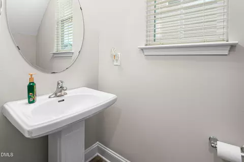Bath - 2346 Campbell Loop, Burlington, NC 27215 photo 1 of 5
