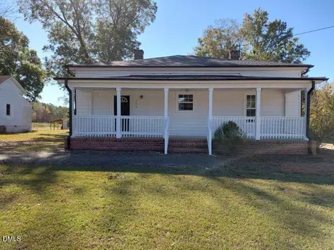 304 E Green St, Macclesfield, NC 27852 photo 2