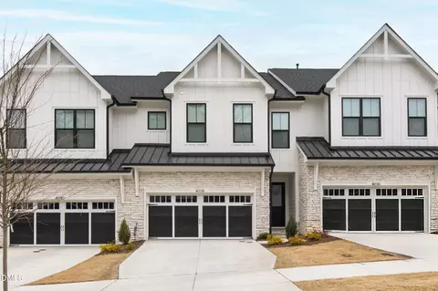 4038 Elk Creek Ln, Raleigh, NC 27612