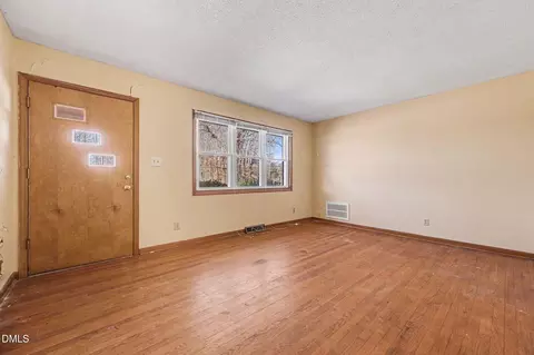 Living - 3312 Hamlin Rd, Durham, NC 27704 photo 4 of 5