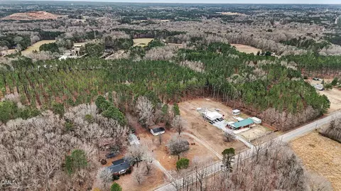 View/Area - 3312 Hamlin Rd, Durham, NC 27704 photo 1 of 9