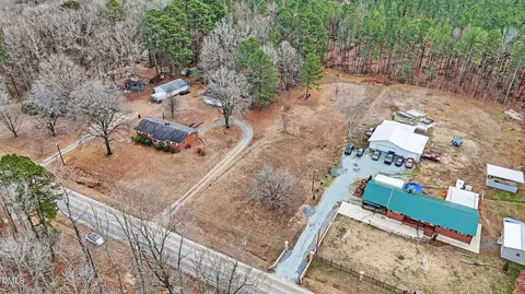 View/Area - 3312 Hamlin Rd, Durham, NC 27704 photo 7 of 9