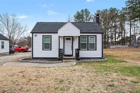 714 Old Oxford Rd, Durham, NC 27704