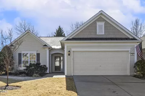 703 Nevins Pl, Cary, NC 27519