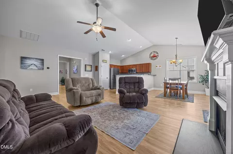 Living - 415 Juno Dr, Broadway, NC 27505 photo 1 of 2