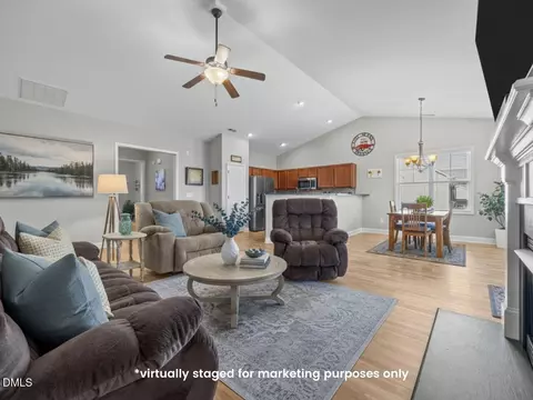 415 Juno Dr, Broadway, NC 27505