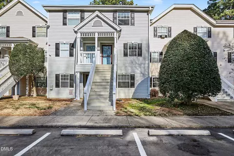 111 Scott Ln, Chapel Hill, NC 27514