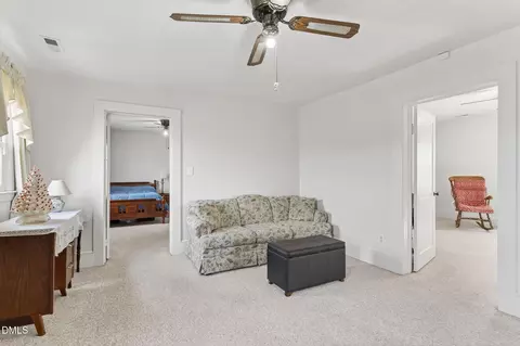 Bedroom - 3084 Tarheel Rd, Benson, NC 27504 photo 2 of 4