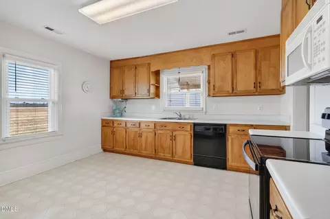 Kitchen - 3084 Tarheel Rd, Benson, NC 27504 photo 1 of 3