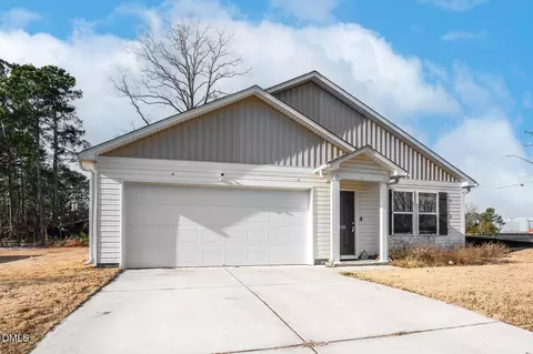 100 Spencer Dr, Tarboro, NC 27886