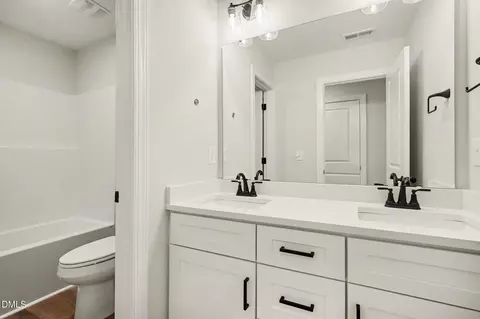 Bath - 6441 Elevation Rd, Benson, NC 27504 photo 3 of 3