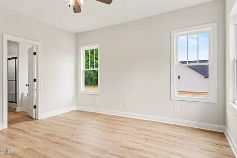 Bedroom - 6425 Elevation Rd, Benson, NC 27504 photo 6 of 9