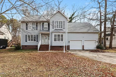 73 Waters Edge Dr, Erwin, NC 28339