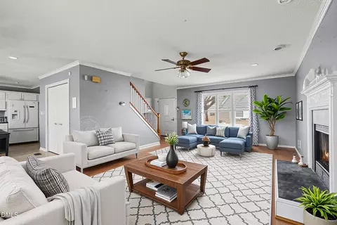 Living - 73 Waters Edge Dr, Erwin, NC 28339 photo 5 of 6
