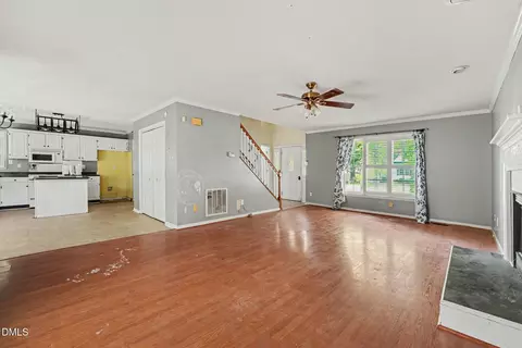 Living - 73 Waters Edge Dr, Erwin, NC 28339 photo 1 of 2
