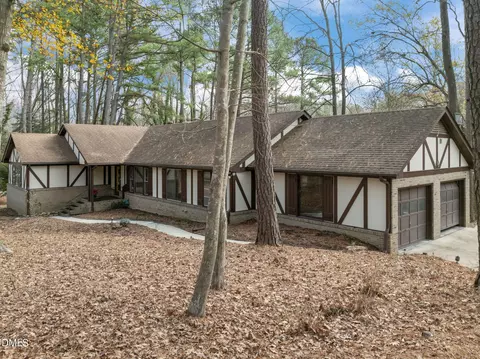 4220 Oak Park Rd, Raleigh, NC 27612