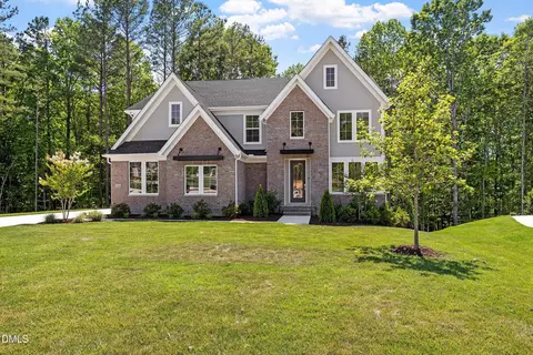 124 Ogden Cir, Clayton, NC 27527