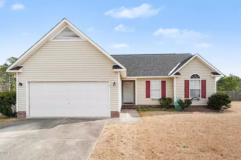 49 Whisper Creek Ct, Linden, NC 28356