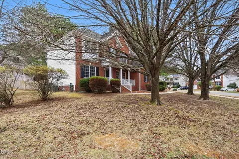 Exterior - 6101 Tiffield Way, Wake Forest, NC 27587 photo 4 of 9
