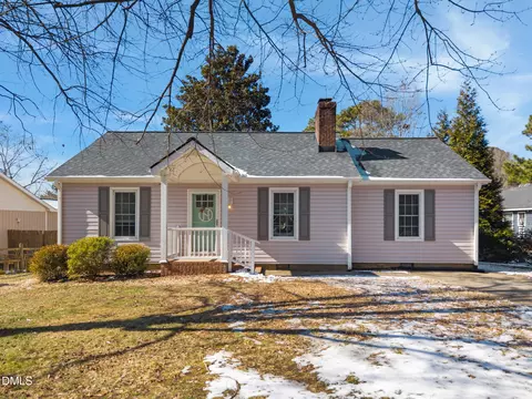 102 Briarcliff St, Apex, NC 27502