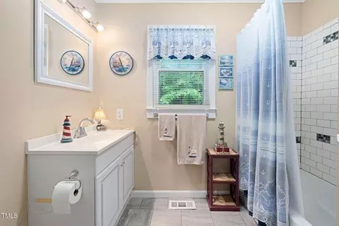 Bath - 8236 Jackson Rd, Wake Forest, NC 27587 photo 3 of 3