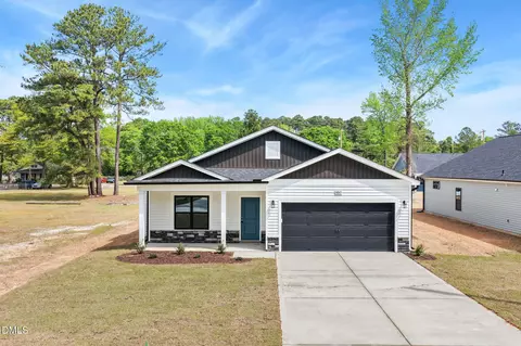4043 Church St, Wade, NC 28395