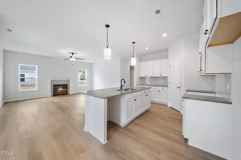 4044 Lofton St, Wade, NC 28395 photo 6