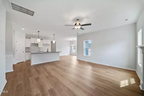 4044 Lofton St, Wade, NC 28395 photo 8