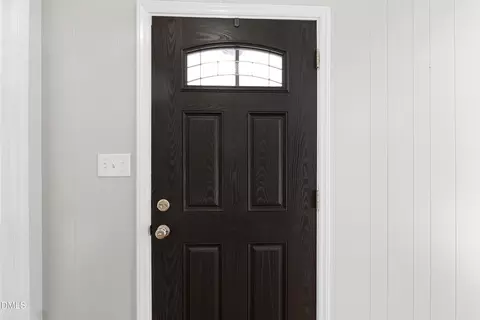 Entry Way - 261 E Lillington St, Angier, NC 27501 photo 2 of 4