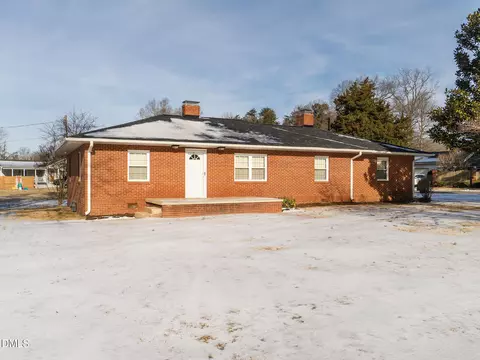 812 Springwood Ave, Gibsonville, NC 27249