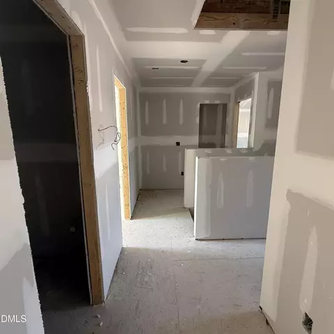 Entry Way - 100 Cornelia Xing, Cameron, NC 28326 photo 6 of 6