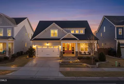 325 Tumbling River Dr, Wendell, NC 27591