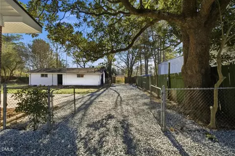 Exterior - 102 Sunset Ave, Smithfield, NC 27577 photo 2 of 2