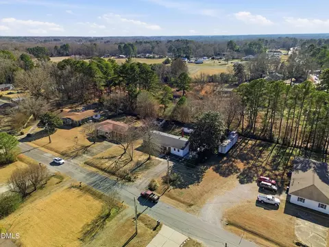 View/Area - 102 Sunset Ave, Smithfield, NC 27577 photo 3 of 5