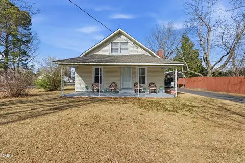 658 W Church St, Angier, NC 27501