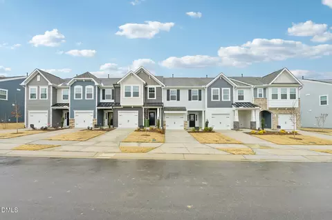 917 Kensley Grove Ln # 31, Fuquay Varina, NC 27526