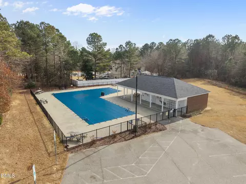 Exterior - 16 Keystone Ct, Angier, NC 27501 photo 5 of 6