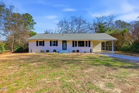 1889 Old Mt Olive Hwy, Dudley, NC 28333