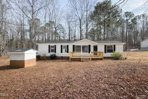2179 Smith Rd, Oxford, NC 27565