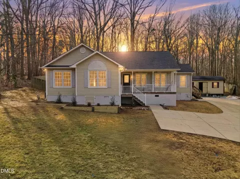 2705 Brians Ln, Hillsborough, NC 27278